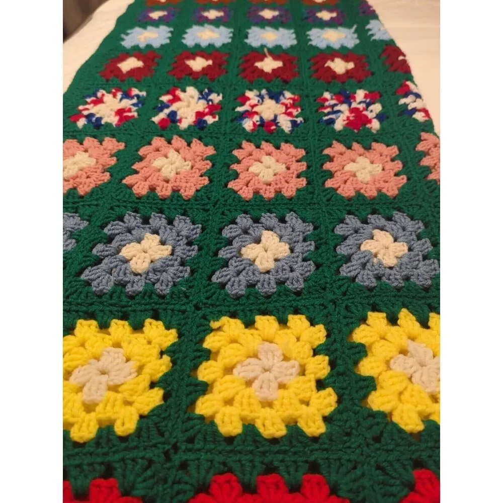 VTG 70s Afghan Hand‎ Crocheted Granny Square Multi-Color Throw Blanket Roseanne